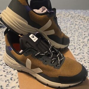 Veja Tan and Black Athletic Shoes